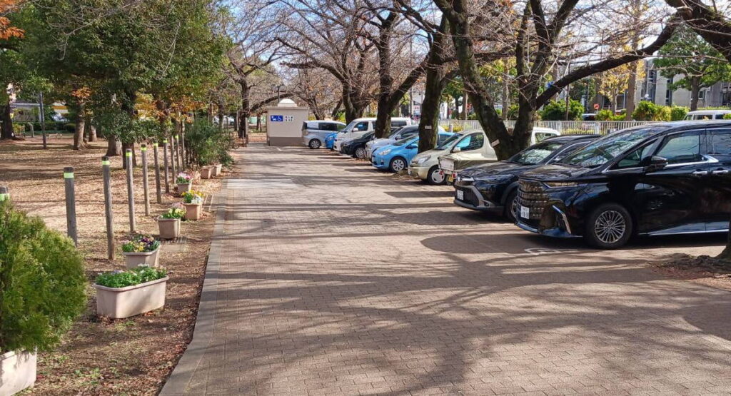 三鷹市農業公園内の通路