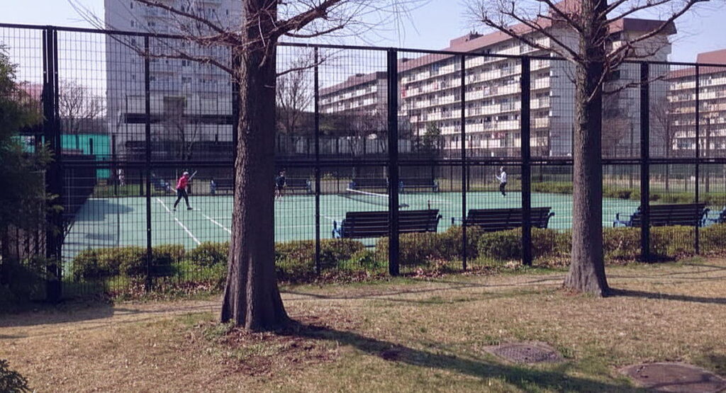 江東区辰巳の森海浜公園のテニスコート